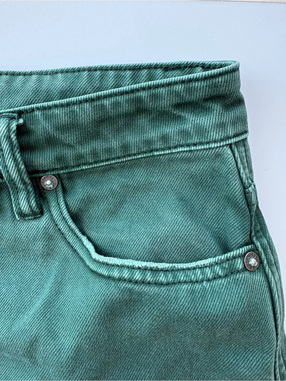 We The Free Green Denim Mini Skirt Size 26 Front Zip Raw Hem Utility Boho